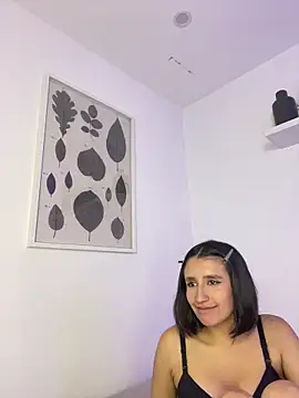 Frrancesca_ Adlı Modelin Canlı XXX Sohbeti