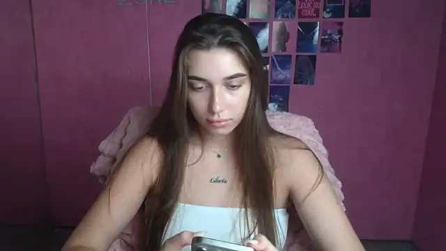 Chat XXX en directo de NikaMystic