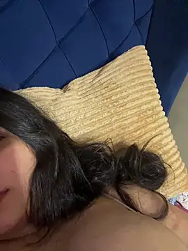 XXX chat uživo modela Magh-rbiya