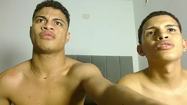 Jose_And_Danieln Live XXX chat