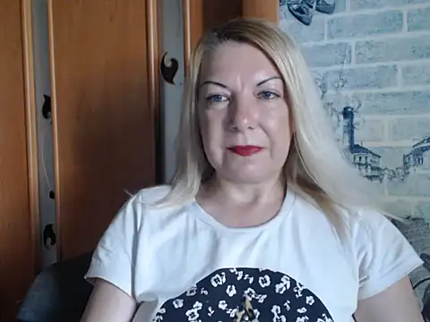 Lillia_Ray's Live XXX Chat