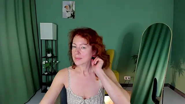 Chat +18 de LeticiaRomano ao vivo