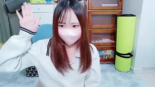 MIUMiU_Fly 现场XXX聊天