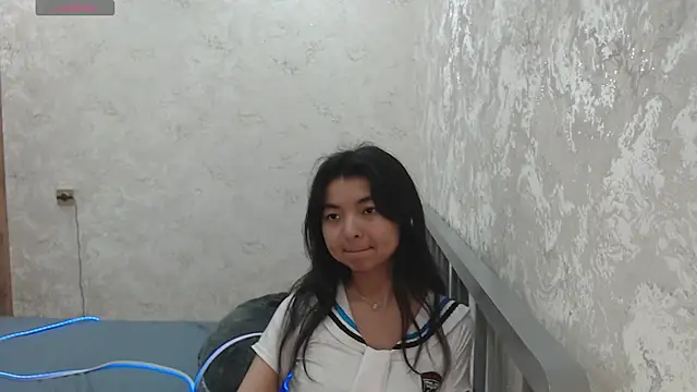 Shy_Kira Chat XXX live