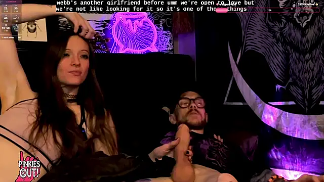 webzandkordz's Live XXX Chat