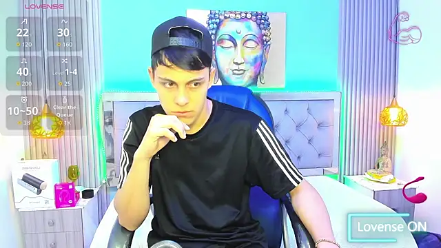 Ethanx18_ live XXX chat