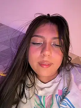 Maii_chann Live XXX chat
