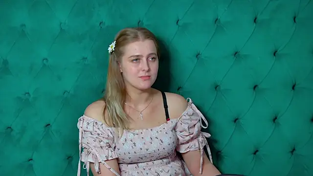 EllaBells Chat XXX in diretta