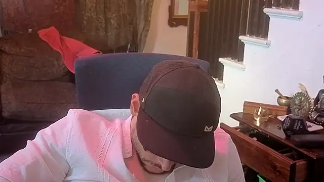 MasterDaddyCool Live XXX-Chat