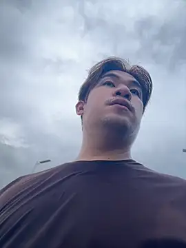 Titanryu 即時 XXX 聊天