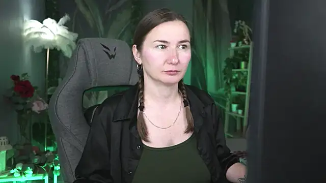 Golden_DragonのライブXXXチャット