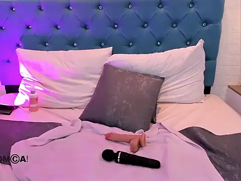 Chatroom XXX en direct de zairawatson