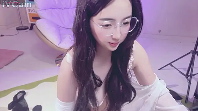 qianqianliao's Live XXX Chat