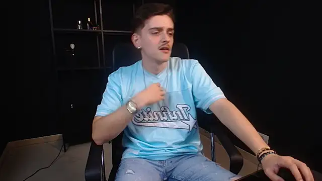 FelixStarkk 现场XXX聊天