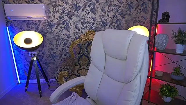 EmmyCharmm's Live XXX Chat