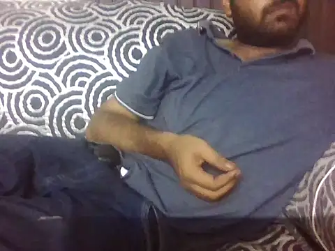 lucknowguy: απευθείας συνομιλία ΧΧΧ