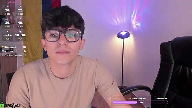 Mikeyvioleta_'s Live XXX Chat