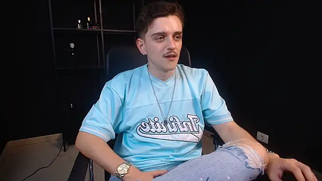 Czat XXX na żywo – FelixStarkk