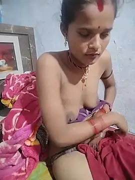 Maya_bhoji live XXX chat