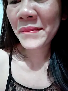 Singlemom69xx লাইভ XXX চ্যাট