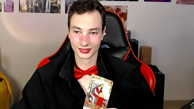 Joseph-Lowers' Live XXX Chat