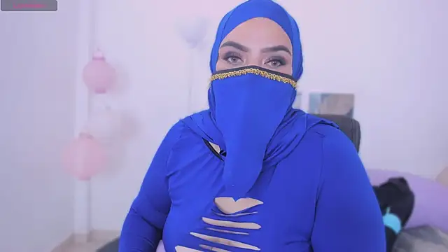 צ'אט XXX בשידור חי של yarasweett_
