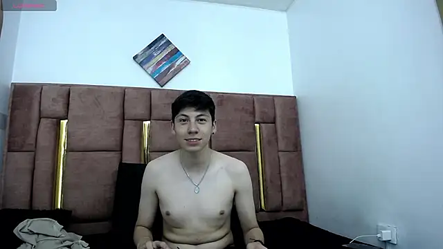 MIA_COINS Live XXX-Chat