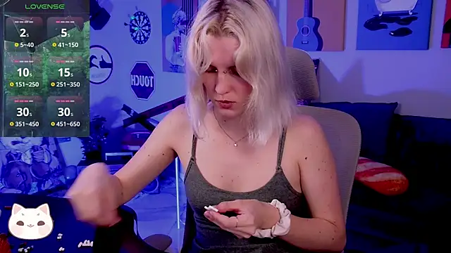 BethanyCloud's Live XXX Chat
