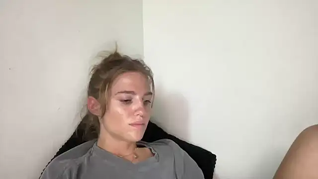sweetceeme's Live XXX Chat