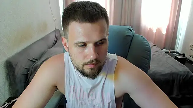 Vladik_b 라이브 XXX 채팅