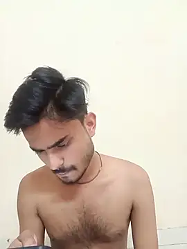 Vicky_thakur élő XXX-chatje