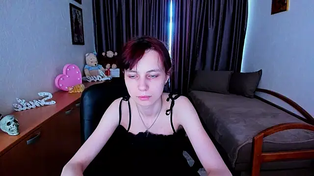 Chatroom XXX en direct de MiniLysii