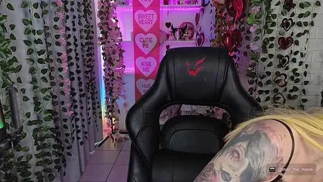 Онлайн чат XXX Mee-Meow