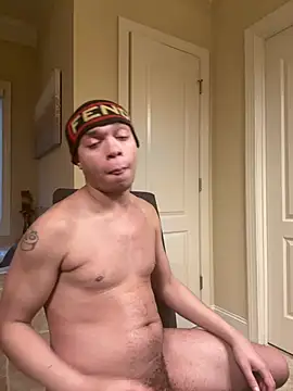 Chat XXX en directo de HotboiPhatty