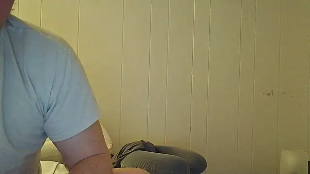 Živý XXX chat 9VOLTT