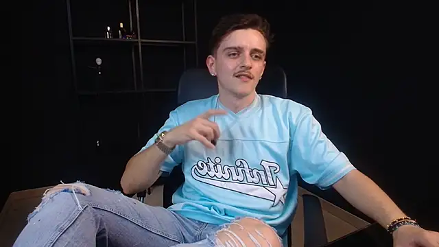 FelixStarkk's Live XXX Chat