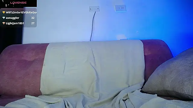 צ'אט XXX בשידור חי של Palo_santo