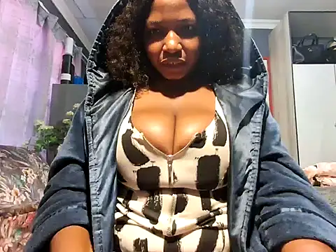 EbonyRose9のライブXXXチャット