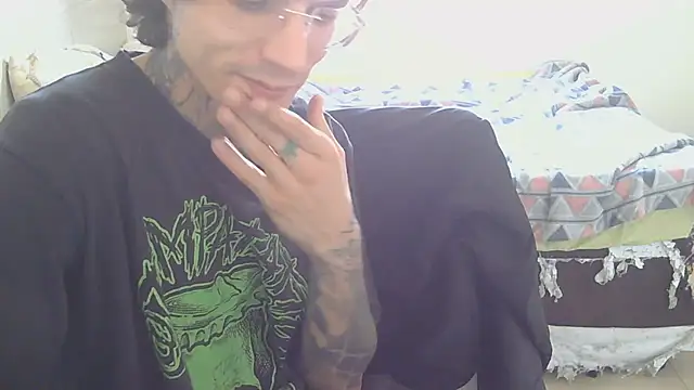 smokingink's Live XXX Chat