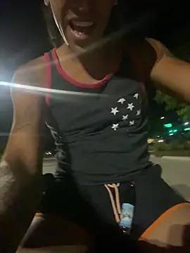 LargeDominoes' Webcam Show