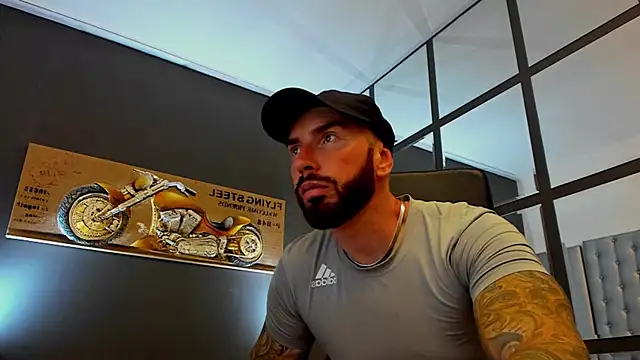 Živý XXX chat AronGrant