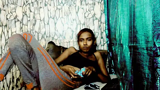 SassyXindian's Live XXX Chat
