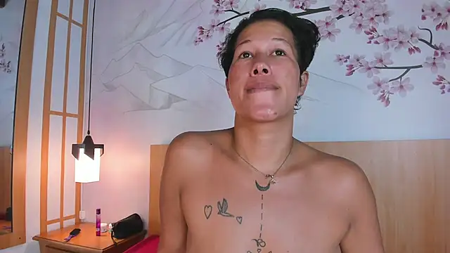 Czat XXX na żywo – Laura_Torress