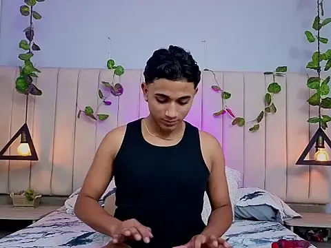 Онлайн чат XXX Morgan_Bladee