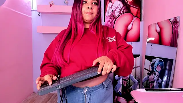 XXX chat uživo modela EmeelyMuller