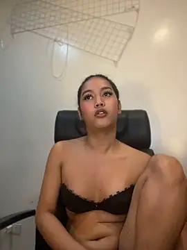 sexyasiancock_yllanaのライブXXXチャット