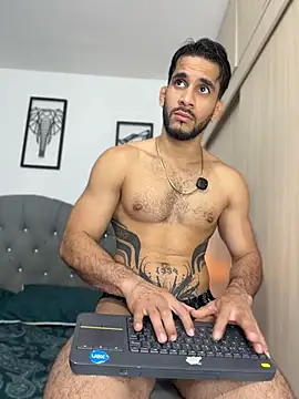 دردشة Maximiliano_ford الجنسية المباشرة