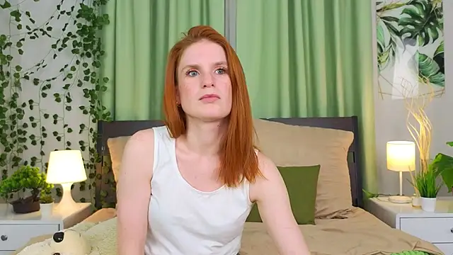 NinellSky's Live XXX Chat