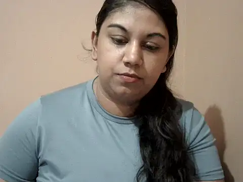Chat +18 de bellachow10 ao vivo