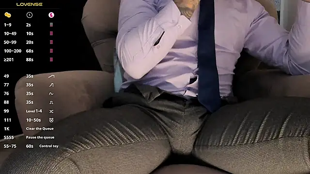 Chatroom XXX en direct de MarkWalker__